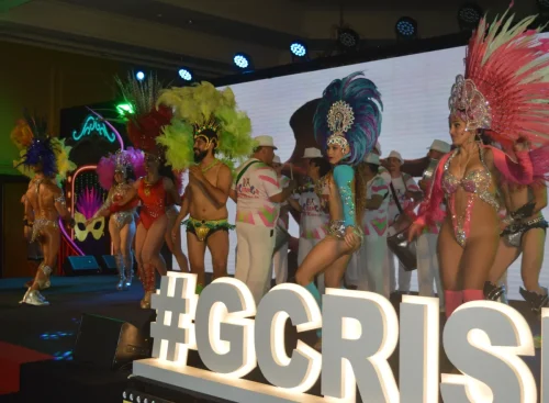 show de batucada, show brasilero, bailarinas, show musical, musicos en vivo, percusion, shows musicales, comparsa para eventos, batucadas para fiestas, bailarinas, shows privados, contratar artistas para eventos